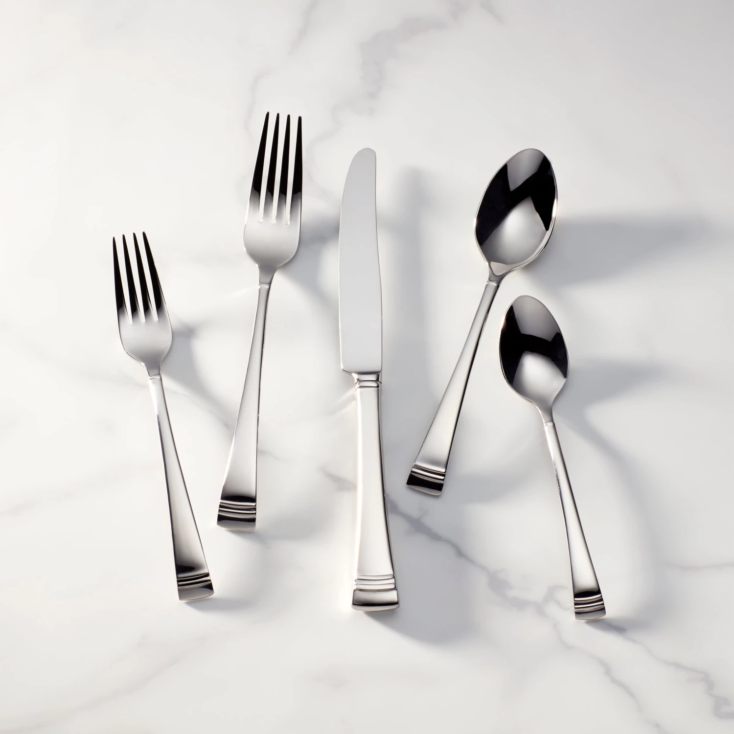 Lenox Federal Platinum™ 5-piece Place Setting 3 Lenox Federal Platinum™ 5-piece Place Setting