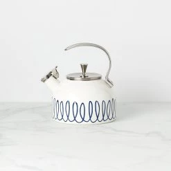 Kate Spade Charlotte Street West Kettle