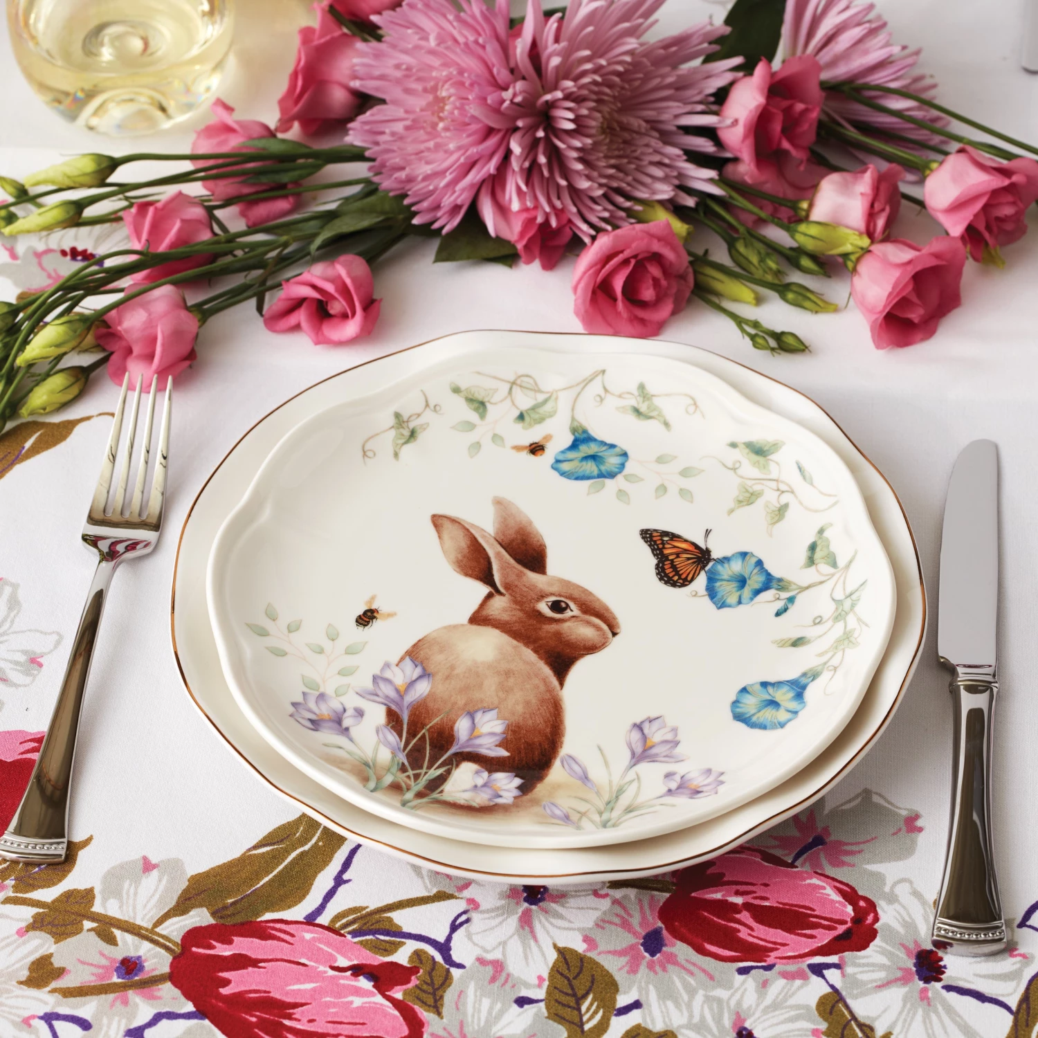 Lenox Butterfly Meadow Bunny 4-Piece Accent Plate Set 5 Lenox Butterfly Meadow Bunny 4-Piece Accent Plate Set - Image 3